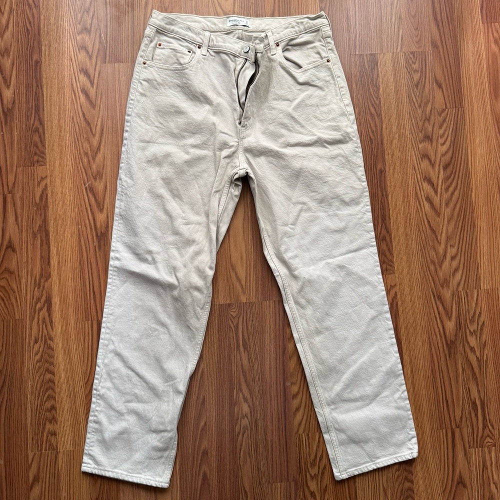 Abercrombie & Fitch The Straight 90s Ultra High Rise Jeans Size 33